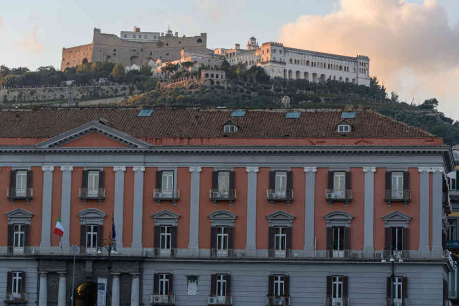 149 - Italia - Nápoles - castillo de San Elmo.jpg